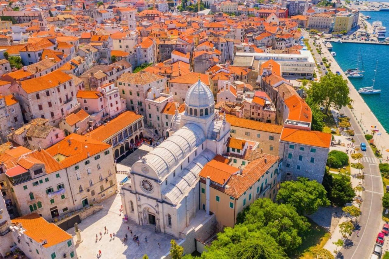 Urban Lights Hideaway - City Center Šibenik Eksteriør billede